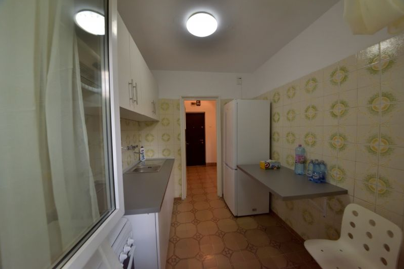 Piata Muncii, inchiriere apartament cu 2 camere, 10 min. pana la metrou.